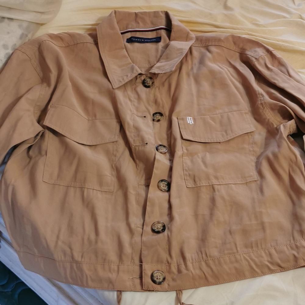 Tommy Hilfiger khaki button down jacket